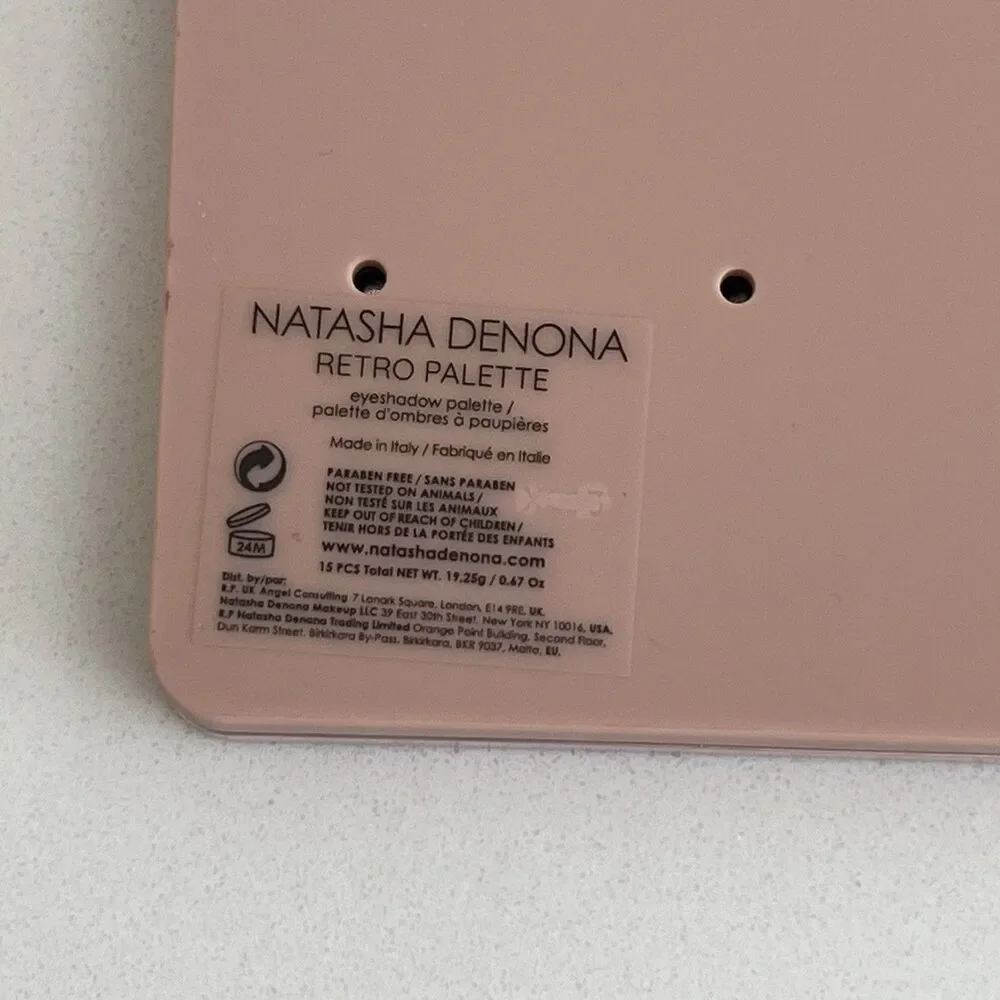 Natasha Denona Retro Eyeshadow Palette 15 Shades Matte MSRP $69  19.25g Italy